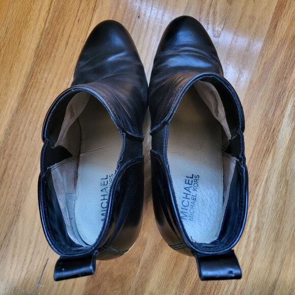 Black leather Michael Kors Heel ankle shoes - Picture 6 of 8